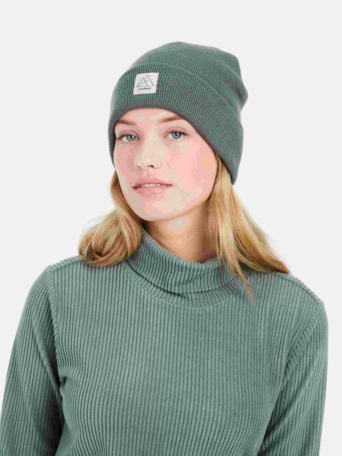 PRTPEARLA active top Evergreen