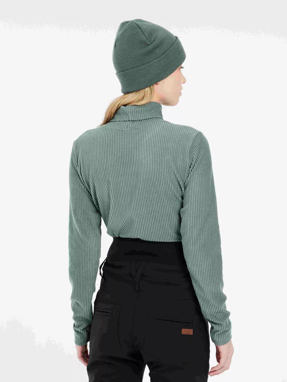 PRTPEARLA active top Evergreen